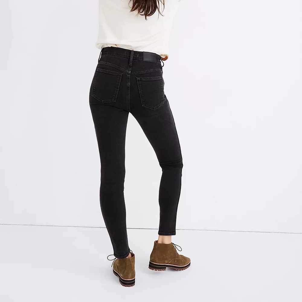 Madewell Petite 10" High-Rise Skinny Jeans in Starkey Wash MB009 27P Black Gray
